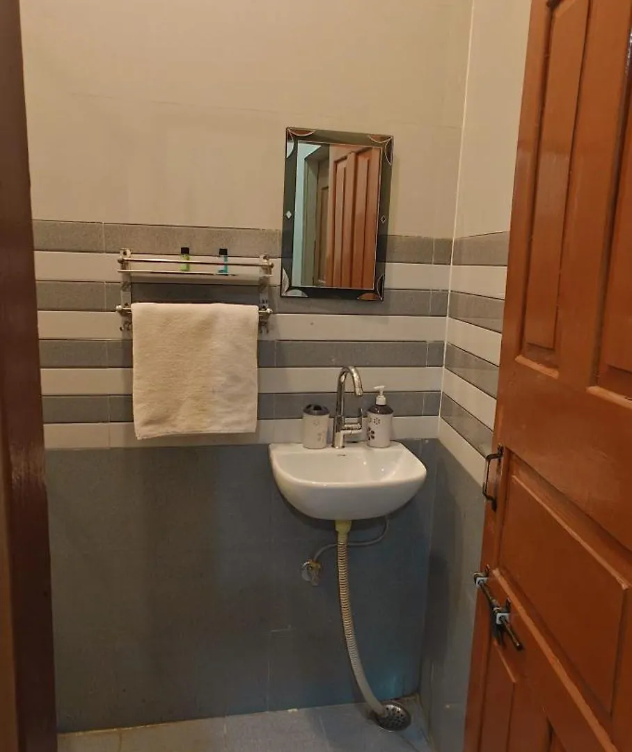 Shree P Guest House Varanasi 4*,